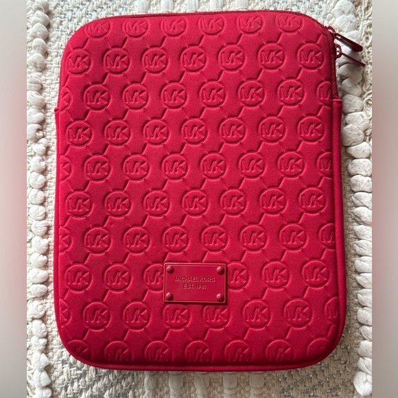 Michael Kors Red Tablet Sleeve - Picture 1 of 9